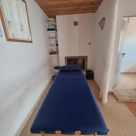 La Nave Bed & Breakfast 3*