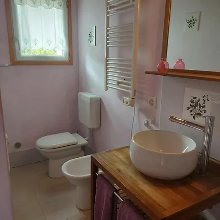 La Nave Bed & Breakfast